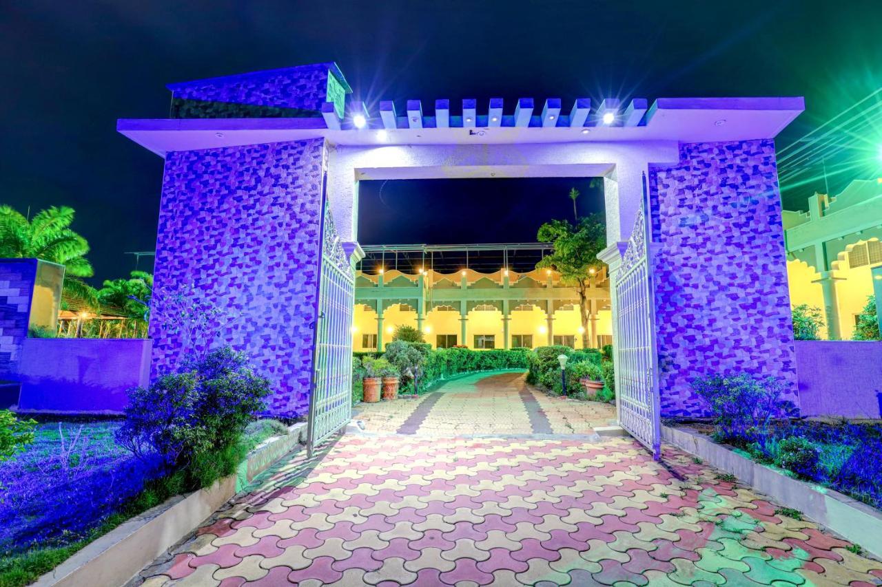 Royal Garden Brindavan Resort Krishnarajasagara Dış mekan fotoğraf