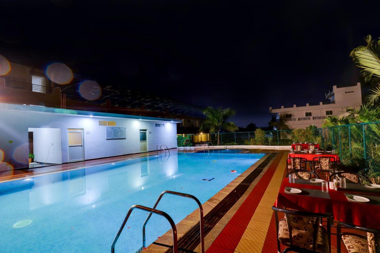Royal Garden Brindavan Resort Krishnarajasagara Dış mekan fotoğraf